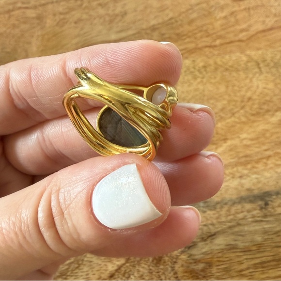 Labradorite and Moonstone Ring, 7 - Picture 2 of 4